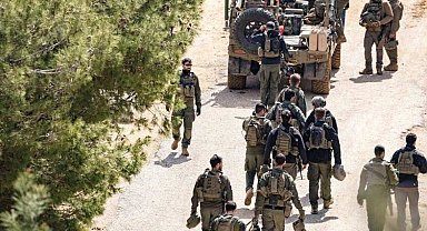 İsrail Lübnan’a kara harekâtı başlattı