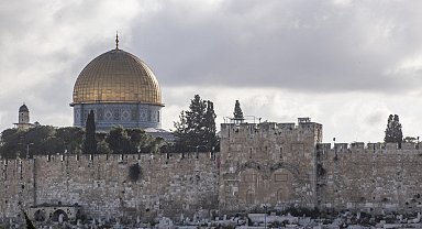İsrail, Mescid-i Aksa'yı 18 gündür kapalı tutuyor