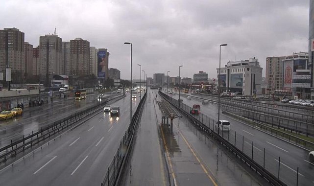 İstanbul'da her bayram aynı görüntü! Yollar boş kaldı