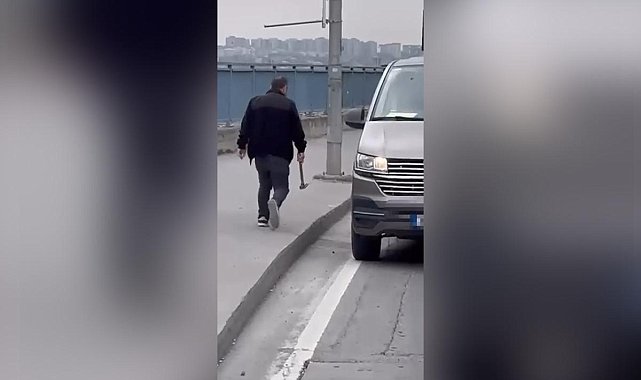 İstanbul'da keserli trafik kavgası! Faturası ağır oldu