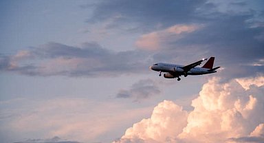 Kenya'da yolcu uçağı pistten çıktı! İlk açıklama...