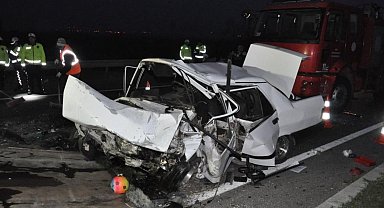 Manisa'da feci kaza: 2 ölü, 5 yaralı