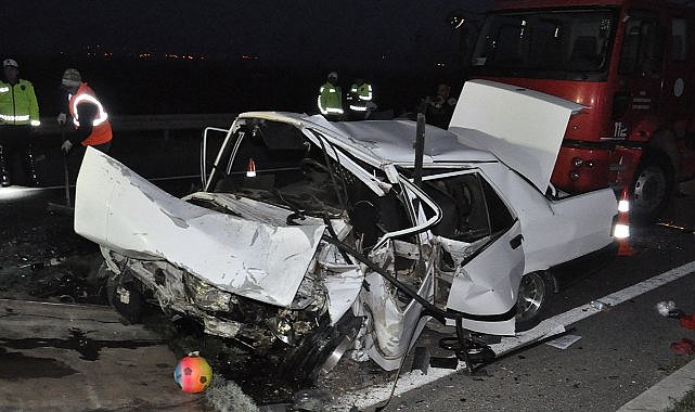 Manisa’da feci kaza: 2 ölü, 5 yaralı