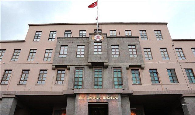 MSB acı haberi duyurdu! Katar'da kaza kırıma uğrayan helikopterde 3 şehit