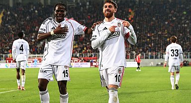 Orkun Kökçü'den 'Daha devamı var' mesajı!