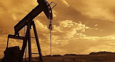 Petrol tırmanışa geçti