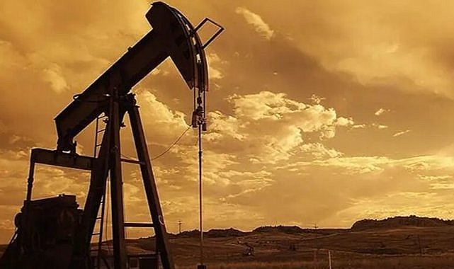 Petrol tırmanışa geçti