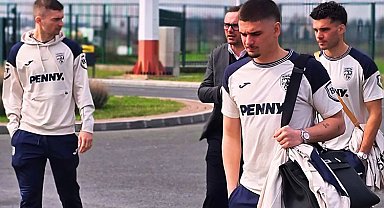 Romanya Milli Takımı İstanbul’a geldi