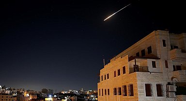 Savaşta 12. gün! Mücteba Hameney'e saldırı! İran'dan açıklama geldi