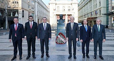 TBMM Başkanı Kurtulmuş, Romanya'daki Atatürk Anıtı'nı ziyaret etti