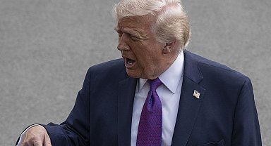 Trump'tan Hamaney'e 'teslim ol' çağrısı: 'Eğlence için birkaç kez daha vurabiliriz'