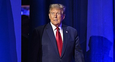 Trump'tan yeni İran açıklaması!