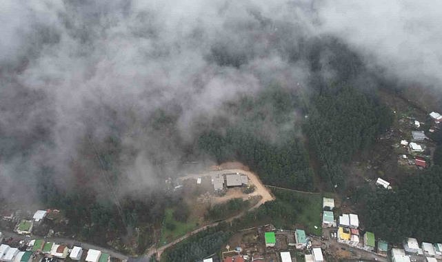 Uludağ’dan inen sis Bursa’yı sardı