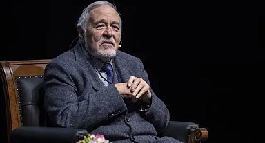 Ünlü tarihçi ve akademisyen İlber Ortaylı hayatını kaybetti