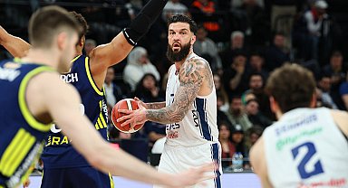 Anadolu Efes Panathinaikos deplasmanında!