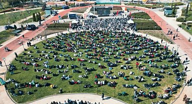 Bursa’da dev ekranda Bursaspor coşkusu!