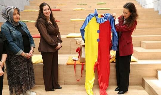 Bursa’da lösemili çocuklara sürpriz hediye