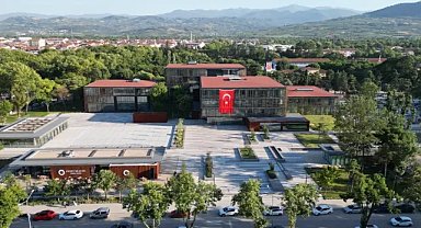 Bursa'da ücretsiz otopark cebinizde!