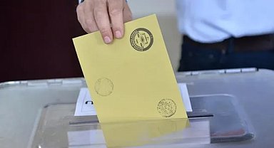 Deprem bölgesinde çarpıcı anket: AK Parti'ye güven arttı