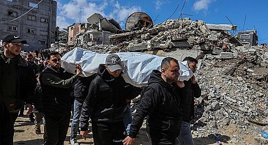 İsrail'den Gazze'ye peş peşe saldırılar: 7 kişi hayatını kaybetti