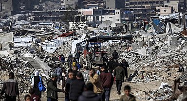 İsrail Gazze'de ateşkesi ihlal etti: Filistinlilere saldırı