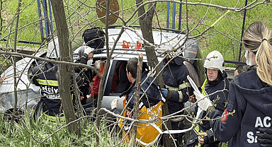 Kalp krizi geçiren sürücü şarampole uçtu
