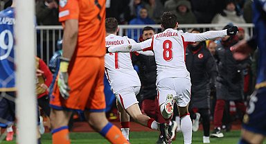 Kosova'ya karşı 4x4'lük performans!