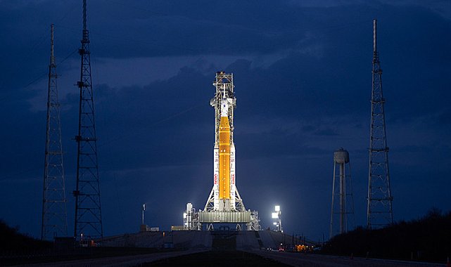 NASA, Ay'a dönmeye hazırlanıyor