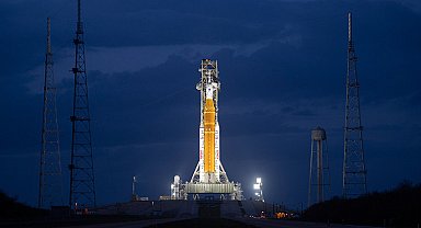 NASA, Ay'a dönmeye hazırlanıyor