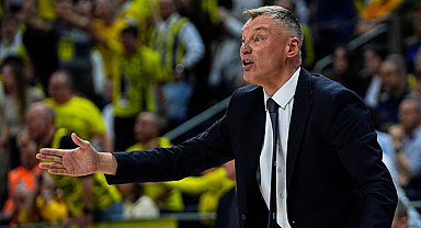 Sarunas Jasikevicius: 'Takımın savaşma ruhundan memnunum'