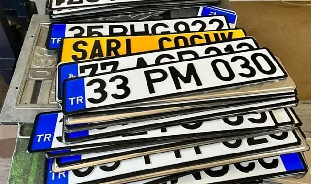 Trafikte yeni dönem başladı! APP plakalar için tanınan süre sona erdi!