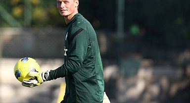 Ünlü kalecinin feci ölümü!