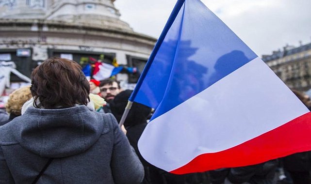 Fransızlar, ırkçılığa karşı Paris’te yürüdü