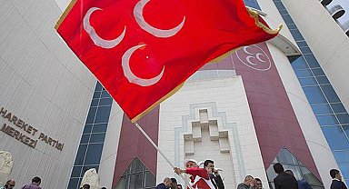 MHP'de bir il teşkilatı daha feshedildi