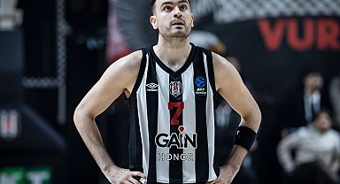 Yiğit Arslan Beşiktaş’tan ayrıldı