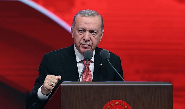 Cumhurbaşkanı Erdoğan, Özbekistan Cumhurbaşkanı ile telefonda görüştü