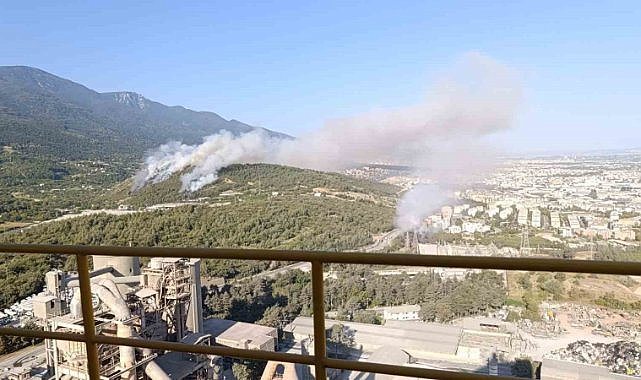 Bursa’daki alevlere havadan müdahale güçlendirildi