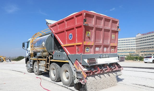 Bursa Şehir Hastanesi'nin iç yolları yenilendi