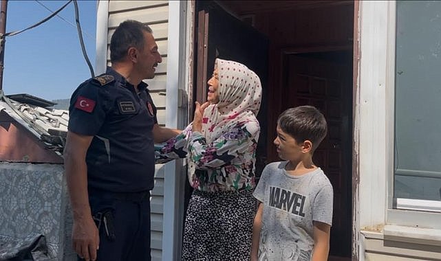 Hastalığını unuttu, alevlere koştu...65 yaşındaki Hanife Teyze alevlerin önüne geçti