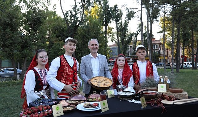  İnegöl, Gastronomi Festivali ile lezzetlerini vitrine çıkarıyor