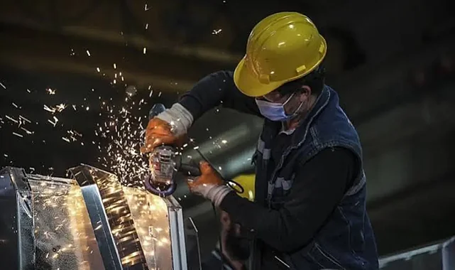 Sanayide kapasite kullanımı düşüşe geçti