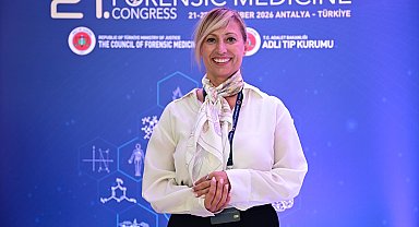 Antalya'daki 21. Uluslararası Adli Tıp Günleri'nde el yazısı ve yapay zeka ele alındı