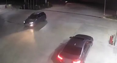 Bursa'da istasyon içinde drift pahalıya patladı!